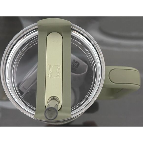 Stanley Quencher H2.0 FlowState Tumbler 40oz, RESTFUL GREEN - Picture 3 of 4